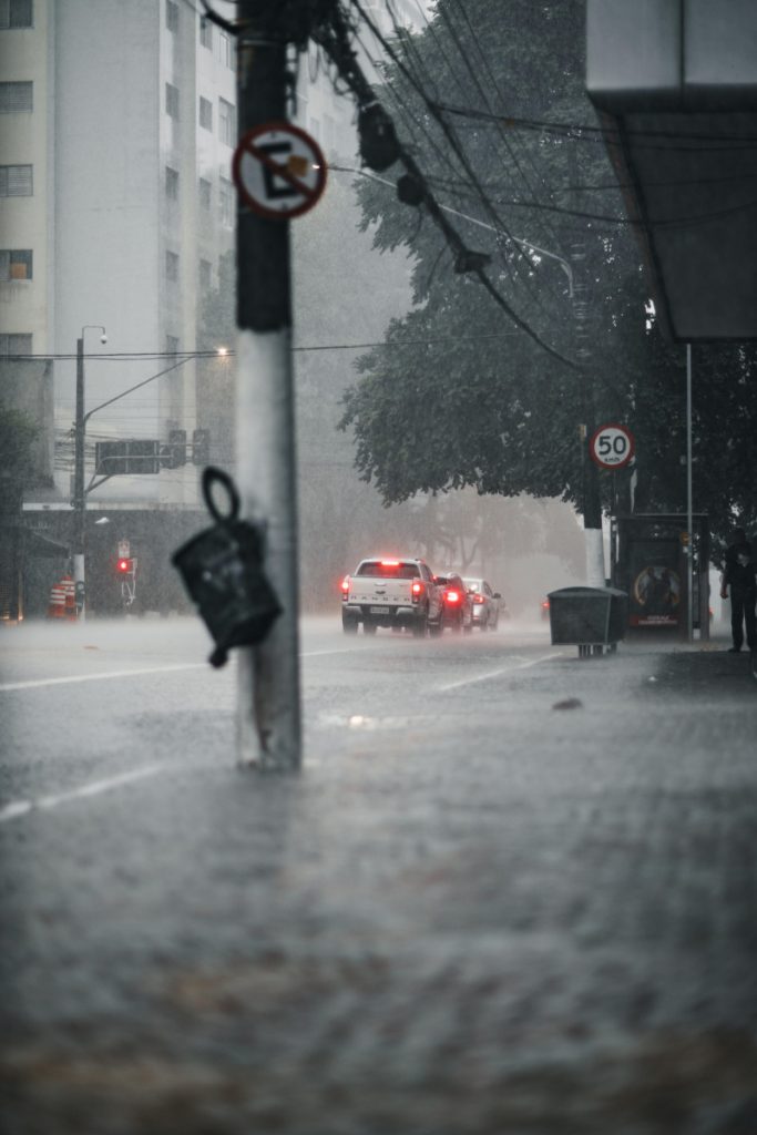 Jako nevrijeme i oluja u Zagrebu