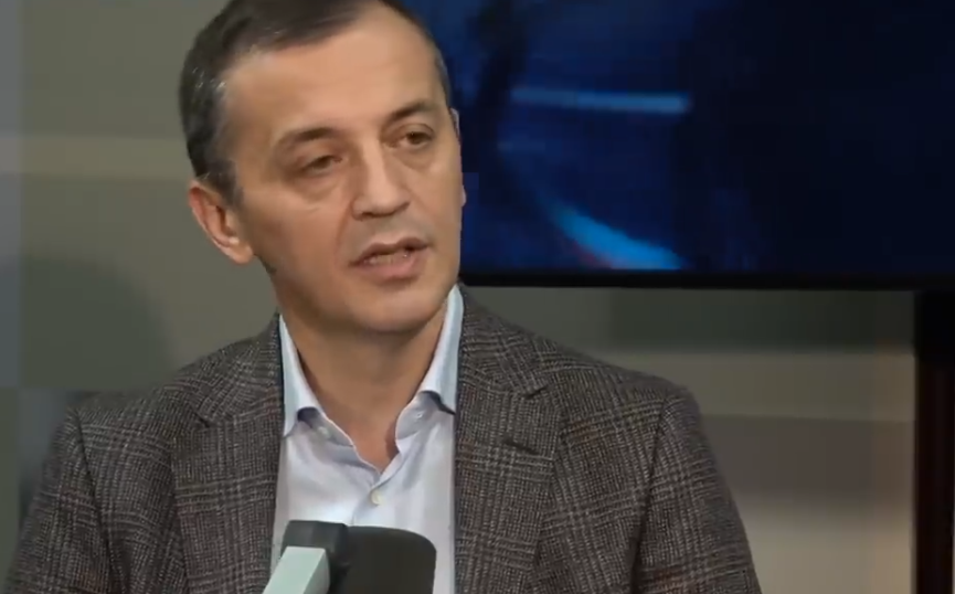 (II DIO) Vojska kao plijen u kandžama Boškovića: Iako vojnici koji predstavljaju državu u stranim zemljama moraju poznavati engleski, je li to baš slučaj?