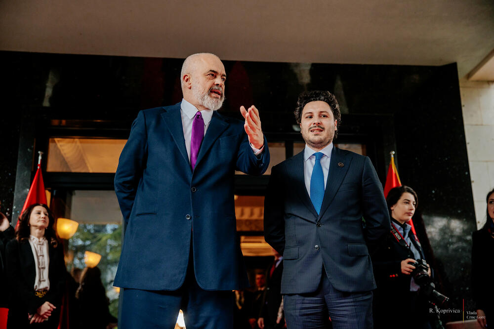 Rama danas na kongresu GP URA?