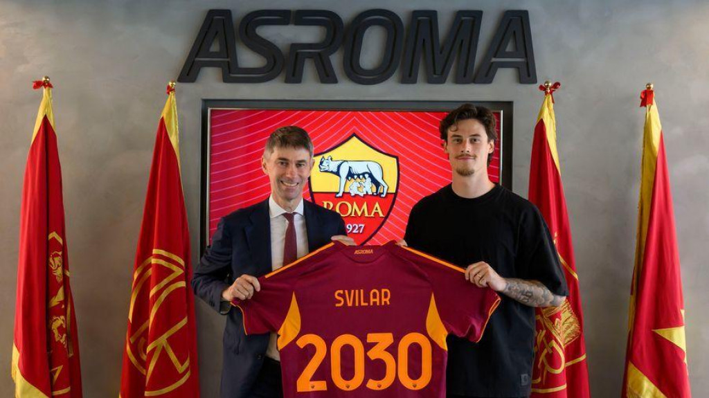 Svilar i zvanično produžio ugovor sa Romom: Na golu „vučice“ do 2030.