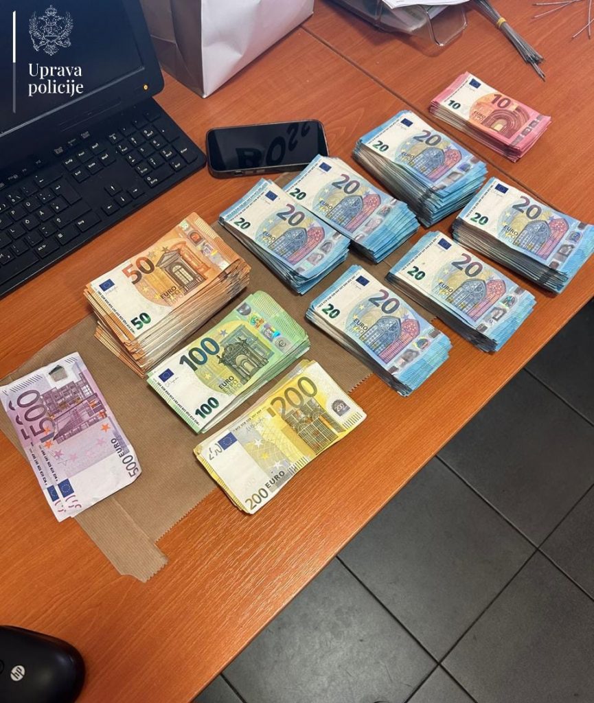 Makedonac uhvaćen na Božaju sa gotovo 40.000 eura skrivenih u autu