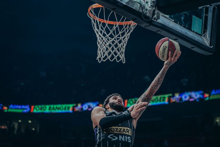 Partizan čuva Amerikanca