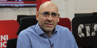 (INTERVJU) Advokat Vladimir Đukanović za Borbu: „Objekat napada je jak lider i samostalna Srbija“
