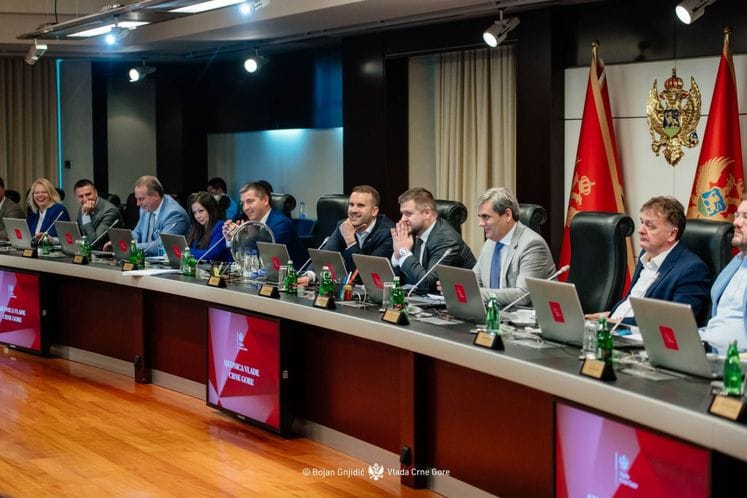 Ovo su odluke Vlade sa dvije telefonske sjednice