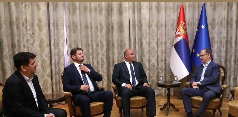 Vraneš kod Macuta: Srbija brine o svojim građanima bez obzira u kojoj zemlji žive!