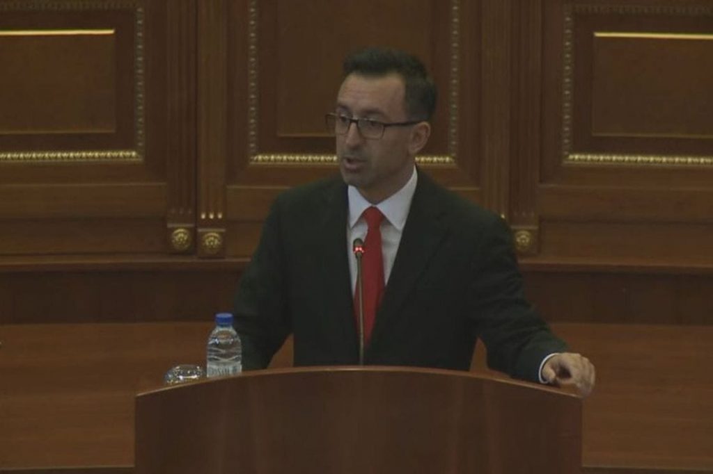 Palite vatromet: Skupština lažne države konačno dobila tzv. predsjednika!