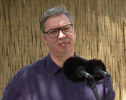 Vučić: Sramota je šta govore ljudi koji su spremni da izazovu građanski rat; Novinari N1 i Nove S se međusobno optužuju ko je koliko para uzeo