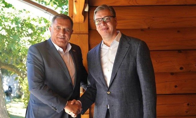 677z381_vucic-dodik-f-instag-av