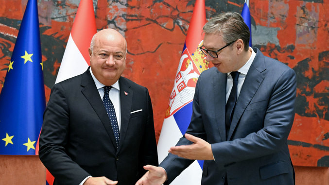 Predsjednik Vučić se sastao sa austrijskim kancelarom Štokerom
