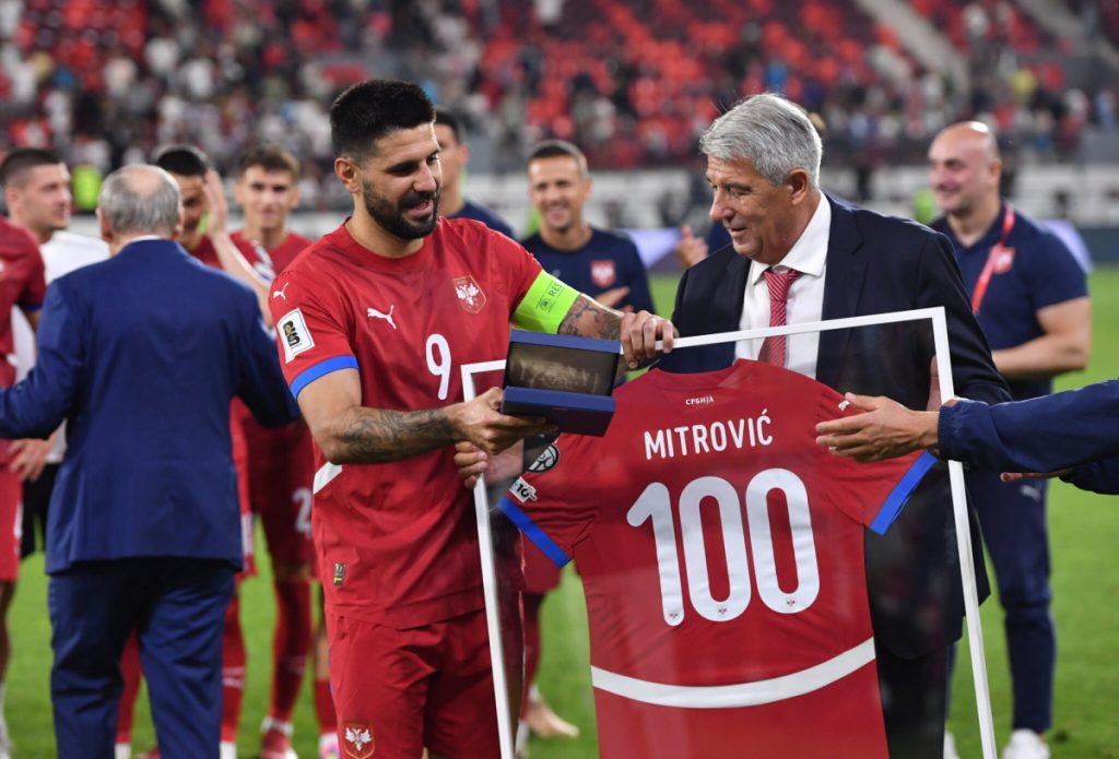 Za Mitrovića trenutno opcija i povratak u Premijer ligu