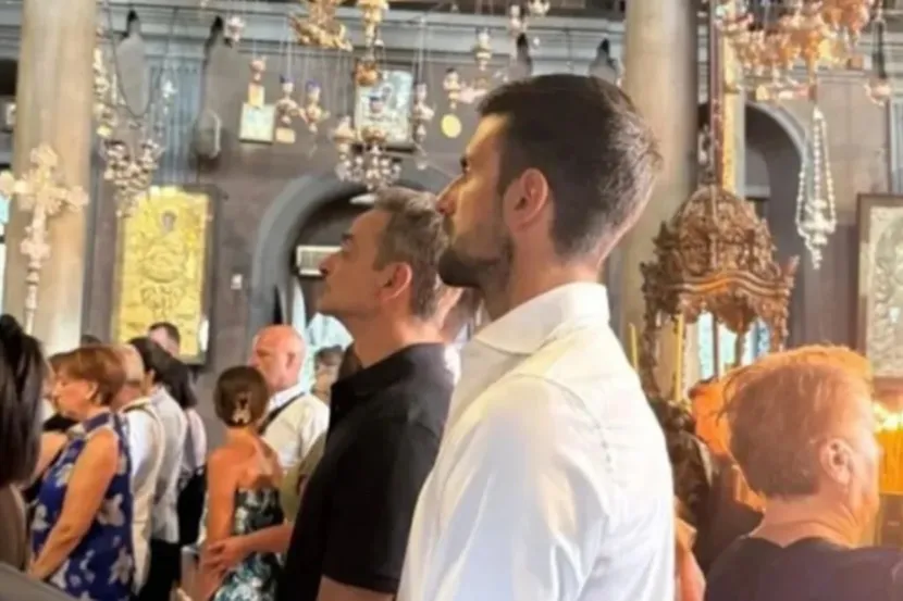 Novak Đoković na liturgiji sa premijerom Grčke