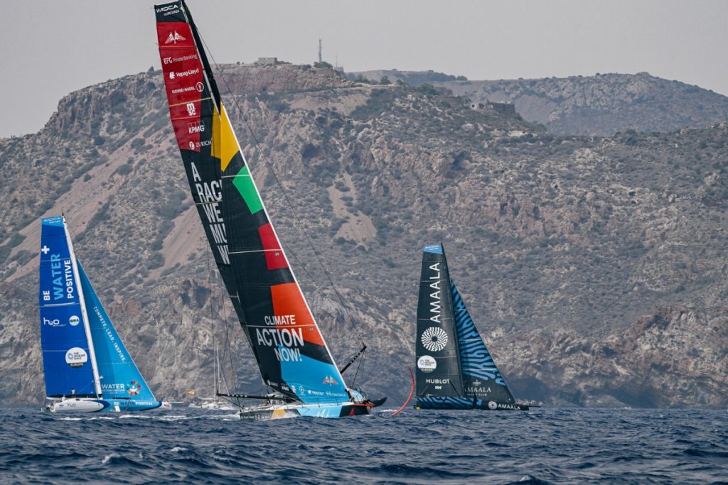 Flota Imoca jedrilica jezdi Mediteranom, još malo do finala u Boki Kotorskoj
