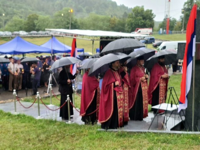 Parastos za ubijene i poginule civile i borce na Ozrenu; Srpska i dalje traga za 1.616 lica