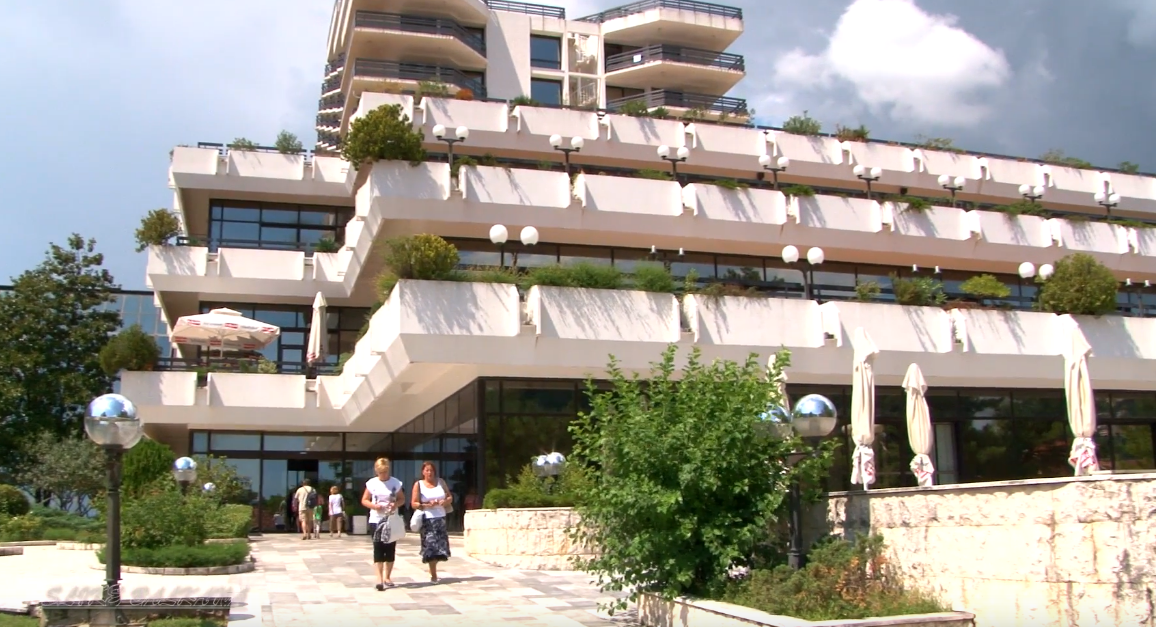 Screenshot 2025-08-18 at 10-01-16 (665) INSTITUT ‘Dr Simo Milošević’ IGALO Montenegro – YouTube