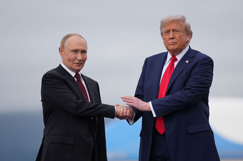 Razgovarali Putin i Tramp: Da li se priprema sastanak ruskog predsjednika i Zelenskog