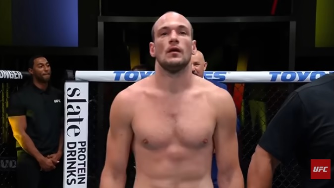 Srpski MMA borac nokautiom proslavio pet godina borbi u UFC-u