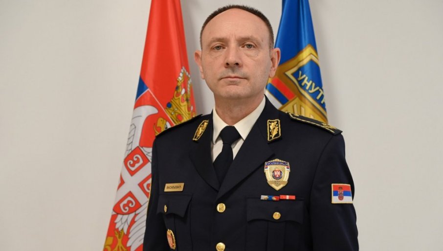 Vasilijević: Policija minimalno intervenisala ispred prostorija SNS-a, spriječeni sukobi