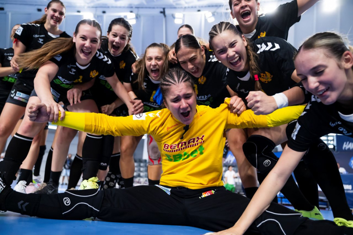 Ženska kadetska rukometna reprezentacija Crne Gore