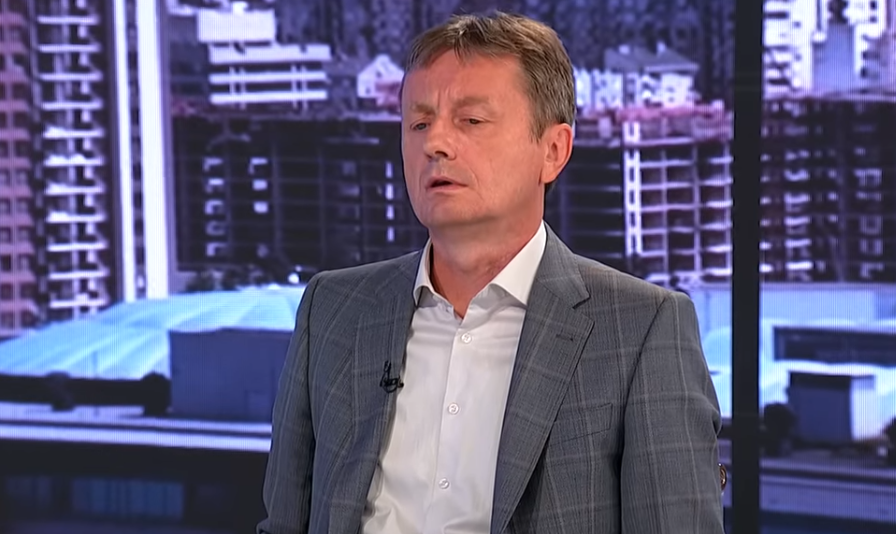 Ministar Darko Glišić doživio moždani udar, ljekari mu se bore za život