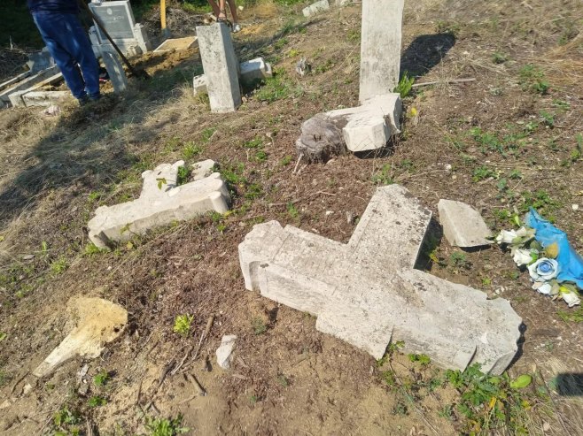 Kod Kaknja srušeno 55 pravoslavnih spomenika