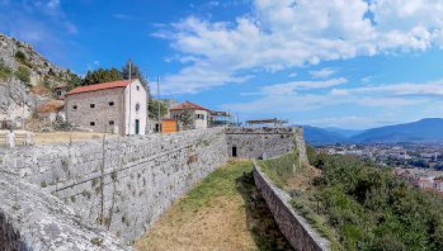 knin2