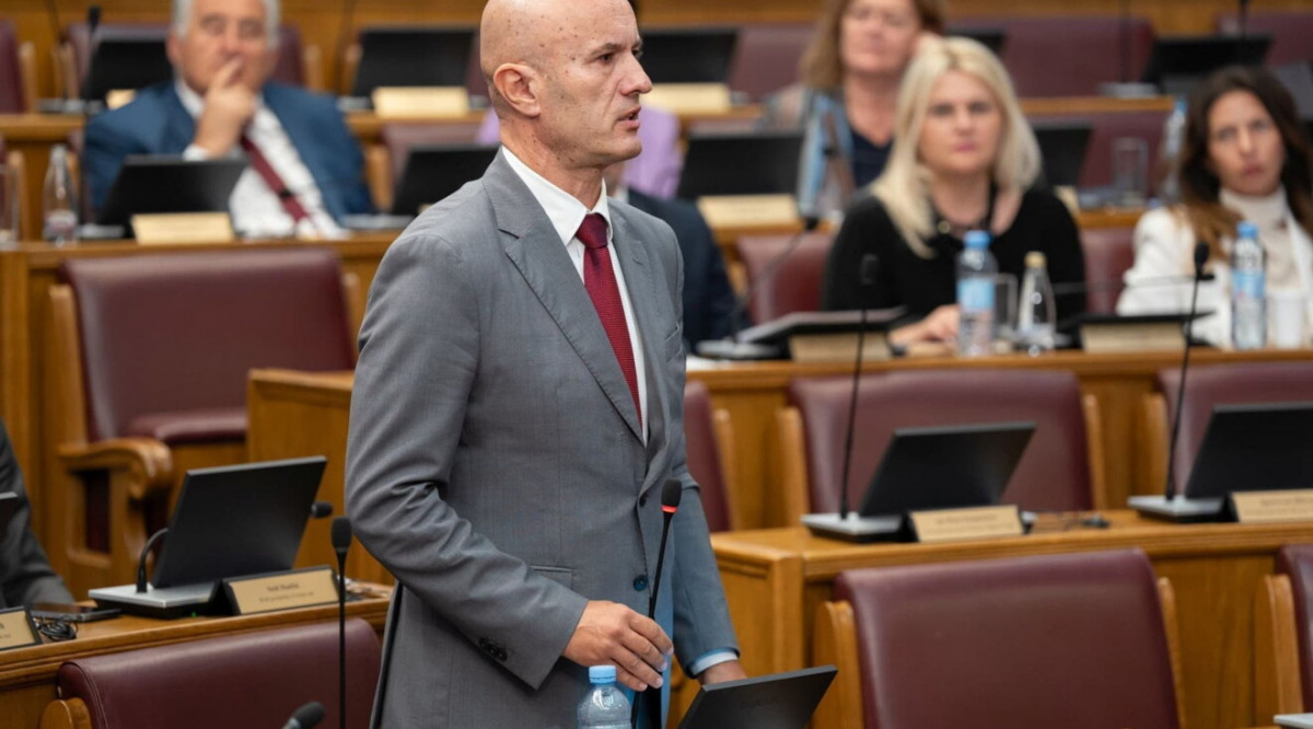 miodrag laković