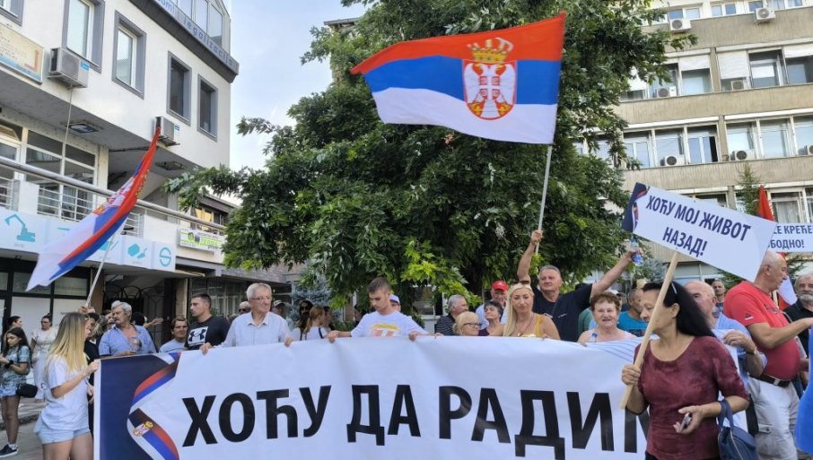 Stara Pazova se digla na noge: Građani žele nazad normalan život koji su im blokaderi oduzeli!