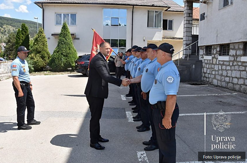 Šćepanović: Pošteni, časni i sposobni policajci će uvijek imati moju podršku
