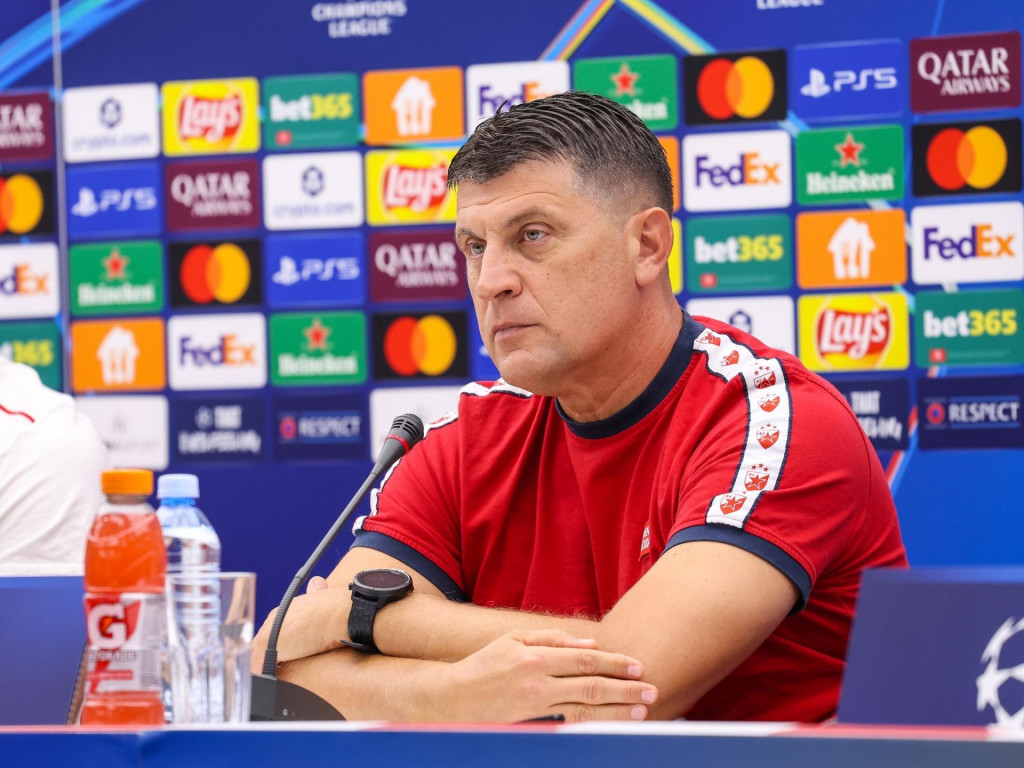 Milojević zanimljiv AEK-u