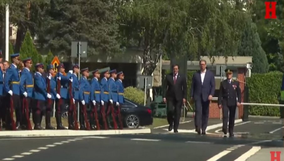 Počela svečanost povodom promocije najmlađih oficira, prisustvuje Vučić