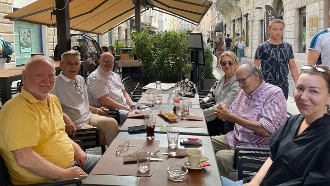 Ideolozi blokadera, Marković, Korać i Petričić zajedno u Trstu