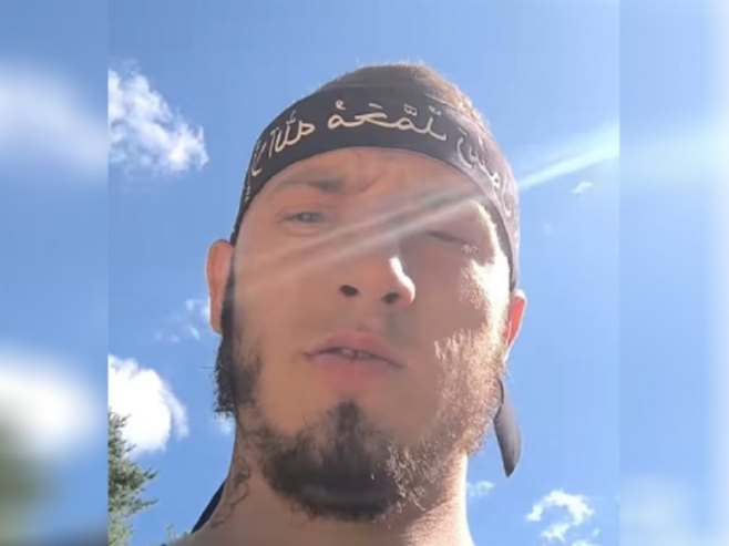 (VIDEO) Skandal u Bihaću; Radikalni islamista uznemiravao porodicu zbog „Veseli se srpski rode“: „Četnik ili četnikuša puštali tu pjesmu“
