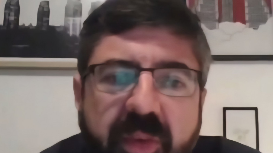 Blokader Lazović protiv vojne parade, srpski tenkovi ga podsjećaju na „ubijanje drugih ljudi“ (VIDEO)
