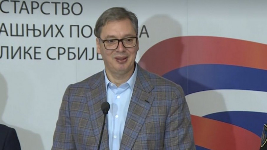 Vučić: Pokušaj zauzimanja Filozofskog fakulteta nije uspio, policija profesionalno odbranila javni red i mir; Srbija je snažna država, nećemo dozvoliti rušenje institucija