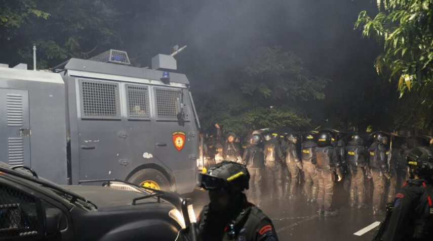 Više od 20 ljudi se vodi kao nestalo nakon nasilnih protesta u Indoneziji