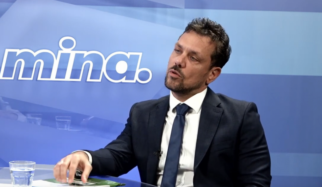 Smjene Kadića i Bulatovića mogle bi koštati budžet gotovo 150.000 eura: Cijenu odluka platiće građani