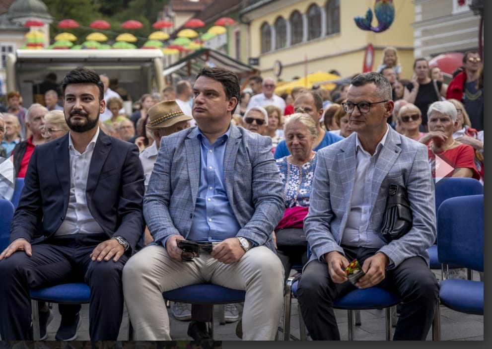 Kad argumenta nema – udri po Borbi: Primitivni napadi budvanske vlasti tokom posjete Sloveniji – što ne objaviše sliku počasnog polaganja vijenaca na Zidanom Mostu kad se već hvale posjetom?