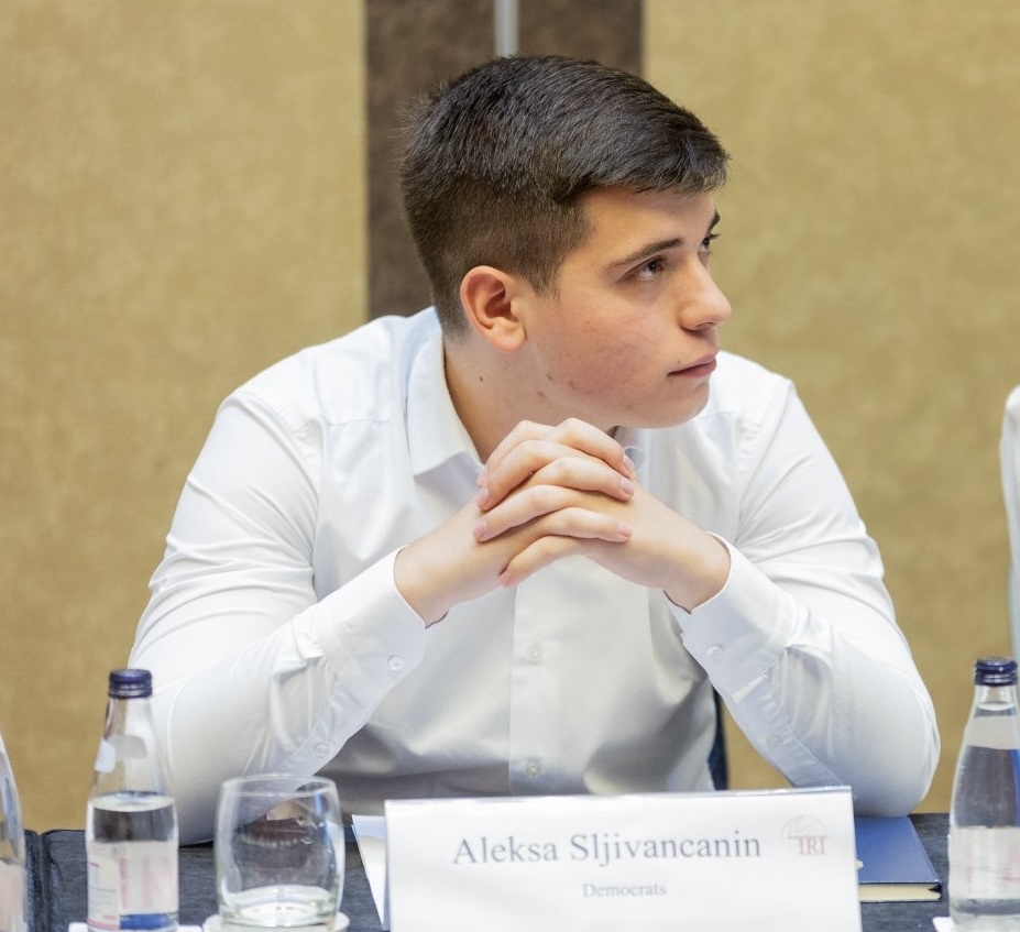 Demokrate optužuju DPS za korupciju i malverzacije u Budvanskoj rivijeri