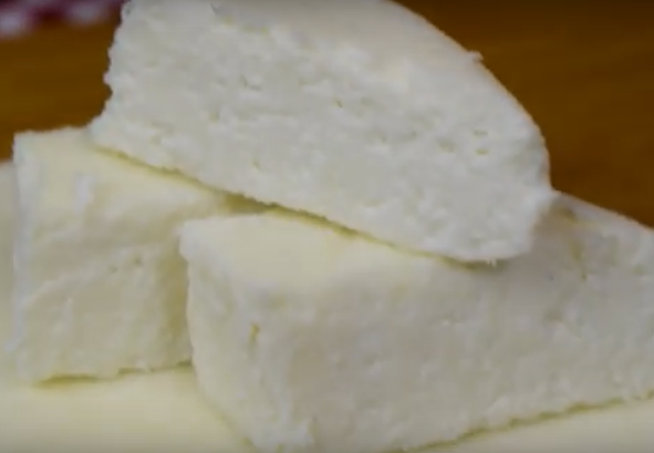 Recept za domaći sir od tri sastojka