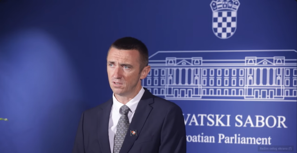 Penava najavio završnu fazu uklanjanja srpskih spomenika u Hrvatskoj
