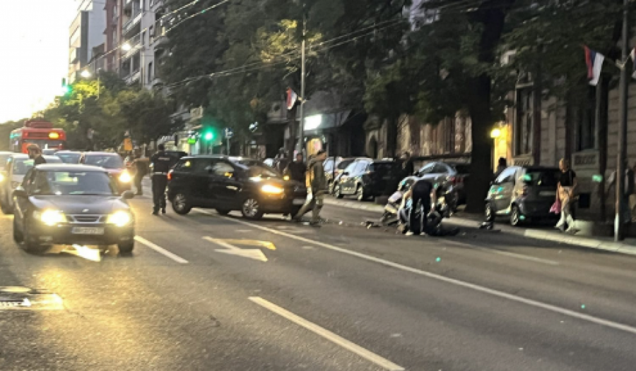 Vozilo N1 udarilo policajca u Beogradu: Povređeni hitno prevezen u Urgentni centar