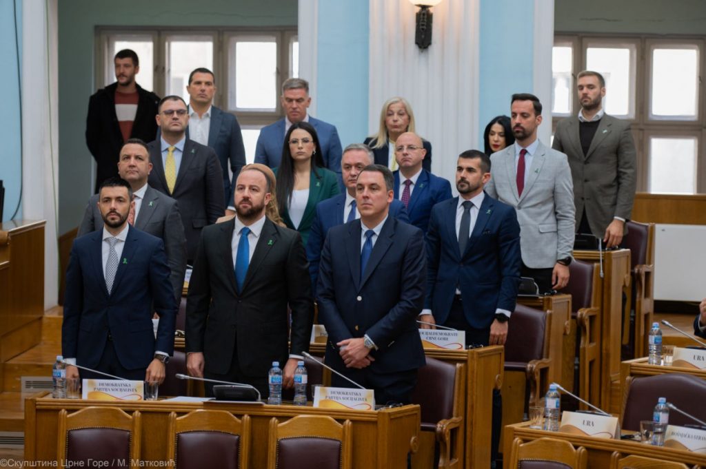 Neistina da bez DPS-a nema dvije trećine za EU reforme: Postoji li skrivena namjera u pozadini?