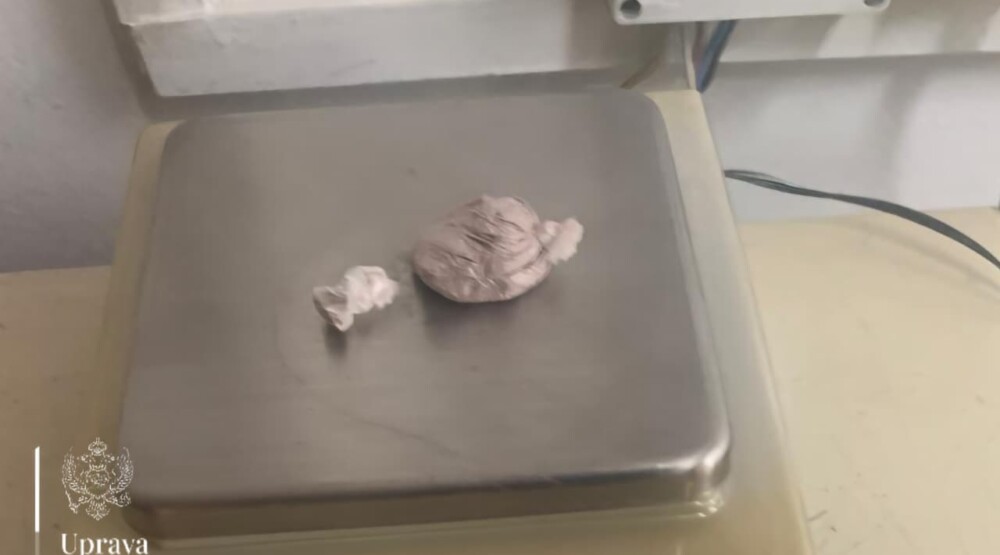 Baranin „pao“ s drogom i tabletama, bio pozitivan na heroin