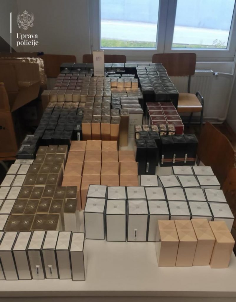 Krivična prijava protiv Rožajca: U vozilu pronađeni parfemi vrijednosti preko 13.000 eura
