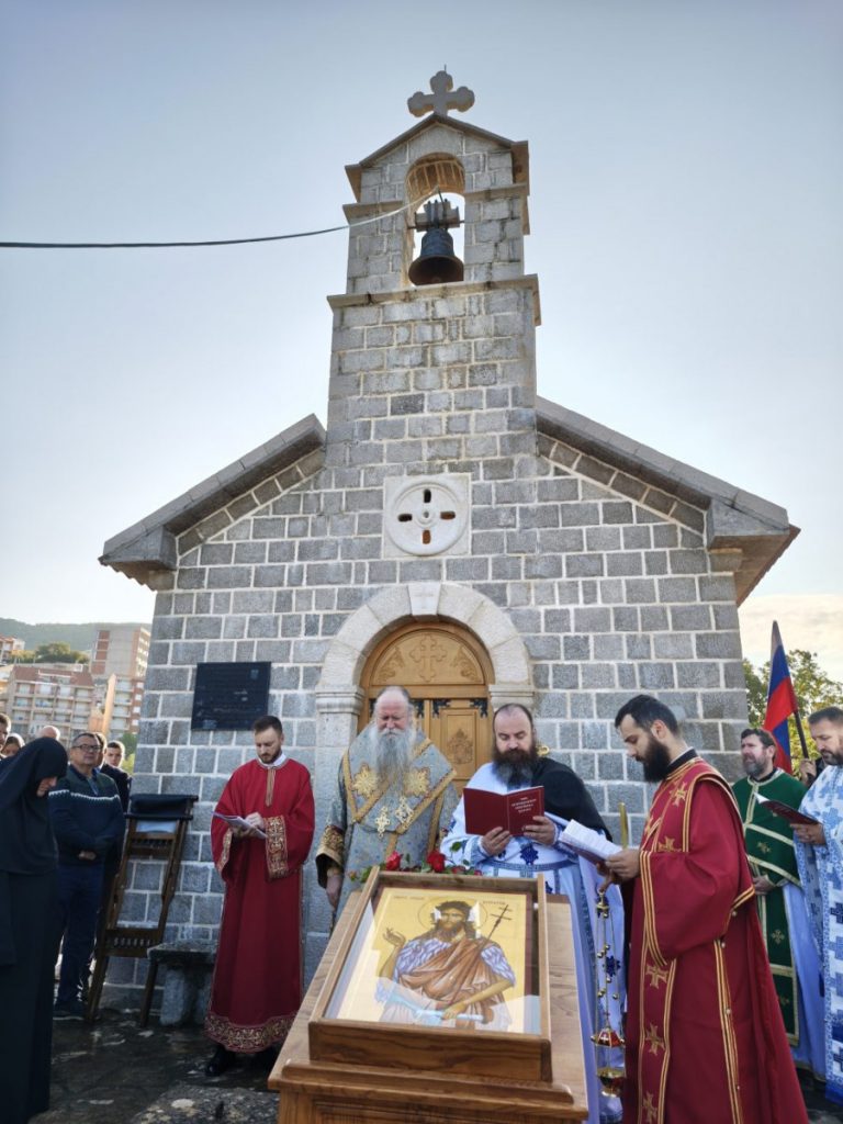 Osveštan Hram Svetog Jovana Krstitelja u Prijevoru, bogoslužio Mitropolit Joanikije