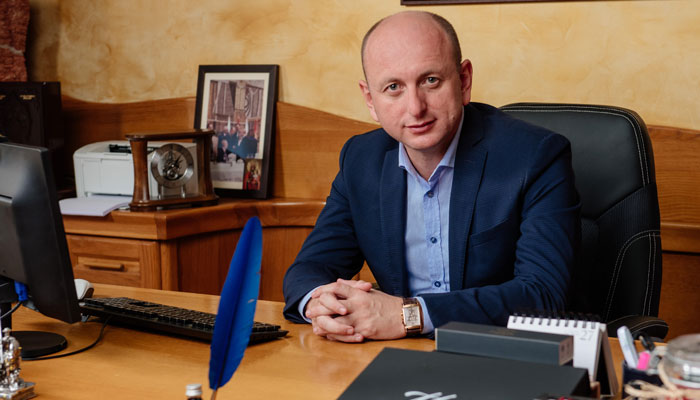 Knežević: Najbolje bi bilo da se više ne zovemo Crna Gora nego Duboko Grlo, jer to što mi možemo progutati ne može niko