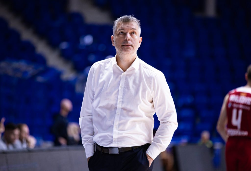 Mijović: Neobjašnjiv pad u bazičnim stvarima