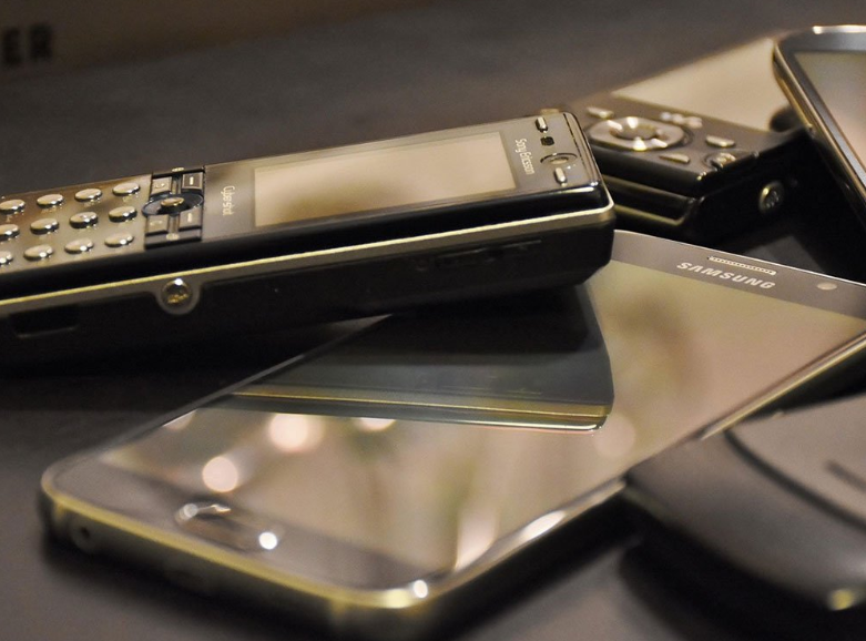 Ako imate stare mobilne telefone, ne bacajte ih, mogli biste zaraditi hiljade evra