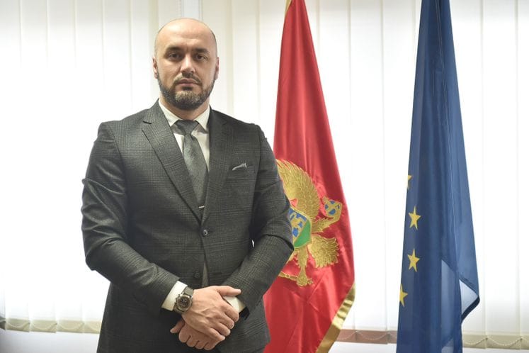 Hadžić: Oni koji se igraju plamenom mržnje, pripremaju teren za njeno ponavljanje