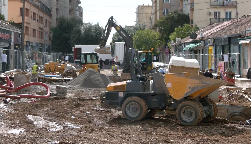 Radovi na Ulici slobode trajaće do kraja godine, dinamiku usporile instalacije koje nisu upisane u katastar